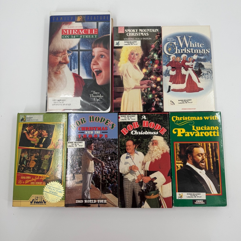 Vintage‎ Christmas Movies VHS Lot Miracle 34th Street Bob Hope Luciano Pavarotti
